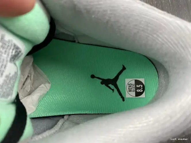 Rep LUCY Green CT8532-031 Glow Air 3 Jordan 0323